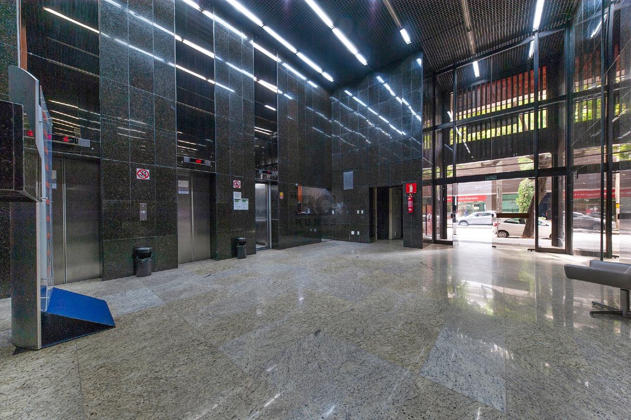 Andar corrido para aluguel no Coração de Jesus: 