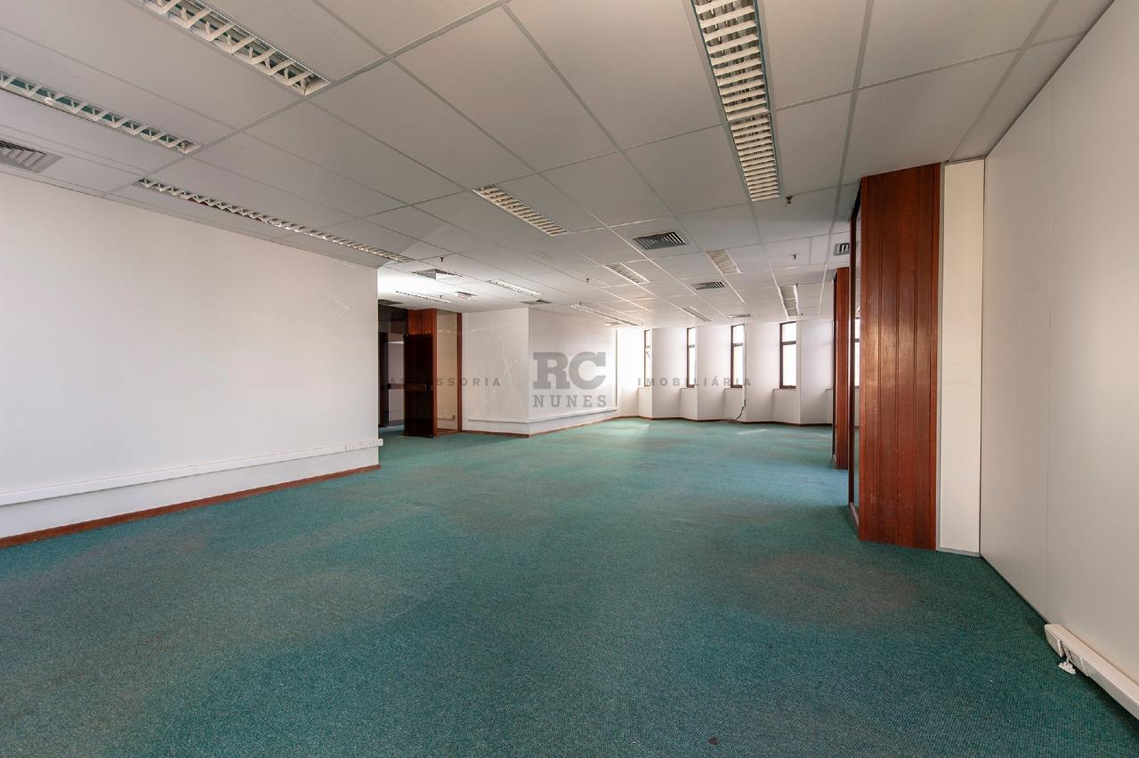 Conjunto de salas para aluguel no Coração de Jesus: 