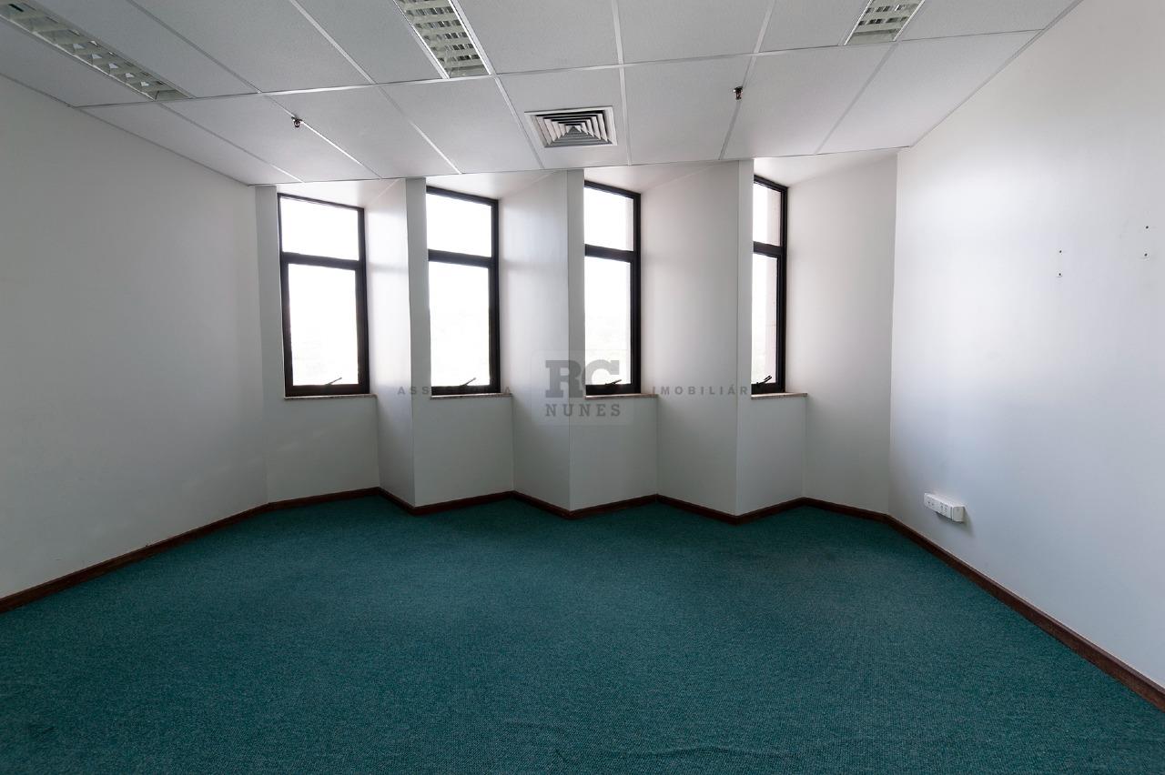 Conjunto de salas para aluguel no Coração de Jesus: 