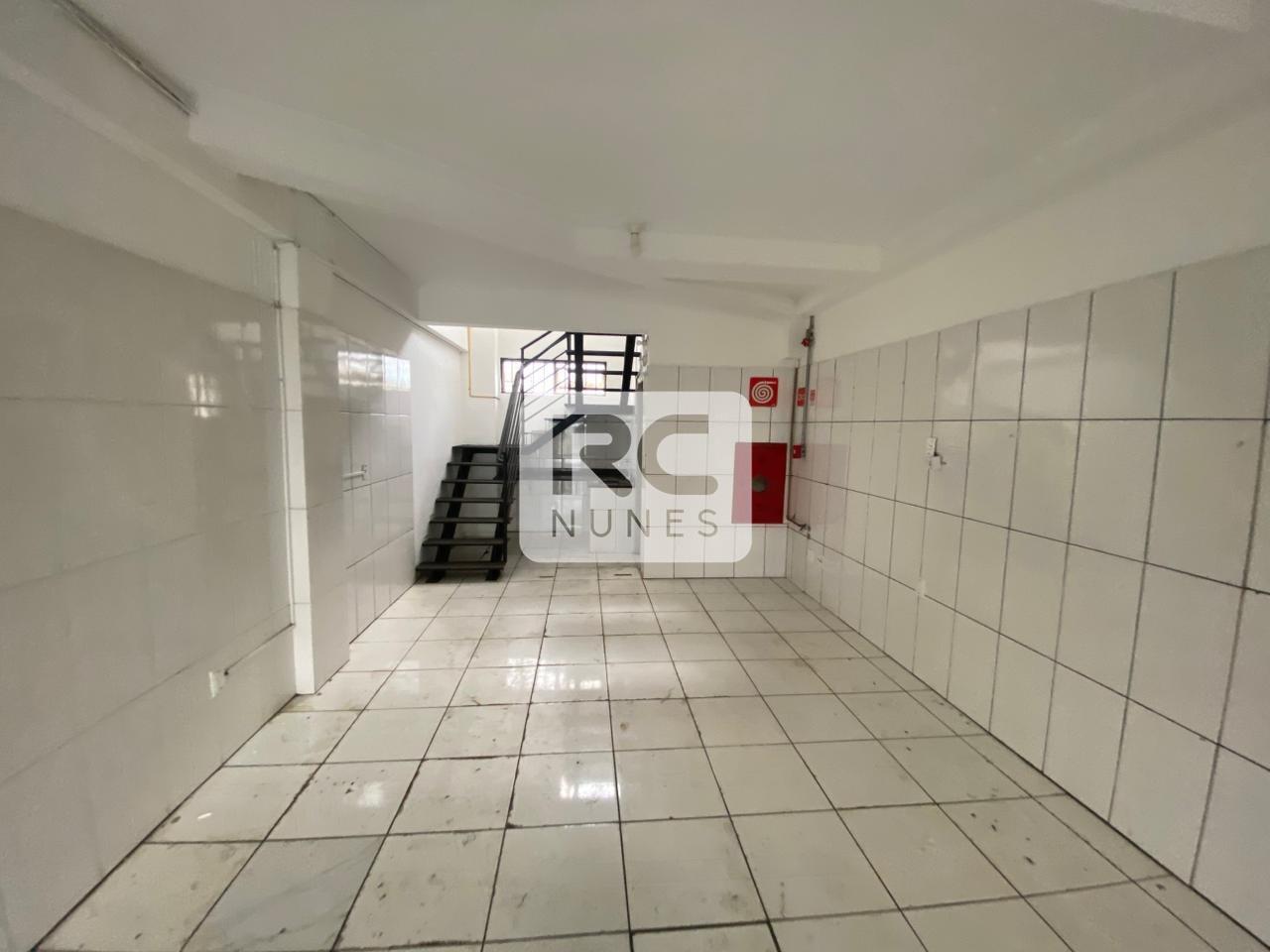 Loja para aluguel no Estoril: 