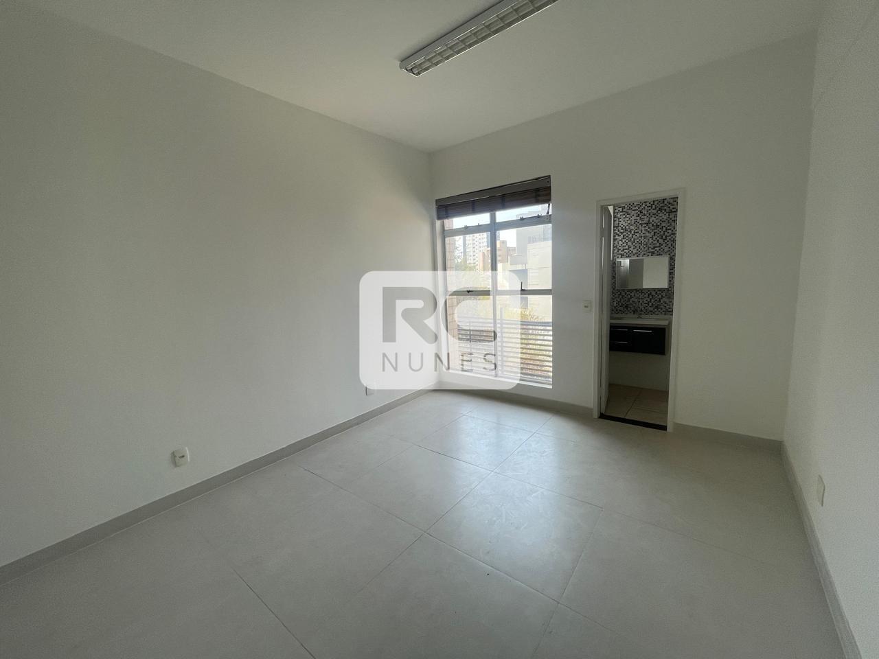 Sala para aluguel no Carmo: 