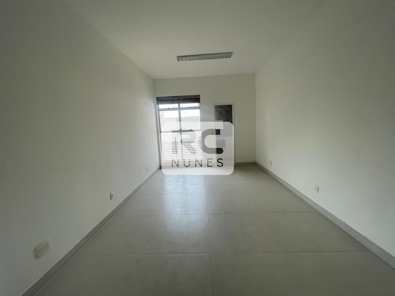 Sala para aluguel no Carmo: 