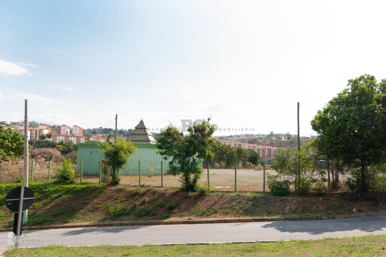 Lote-Área-Terreno para aluguel no Jardim Vitória: 