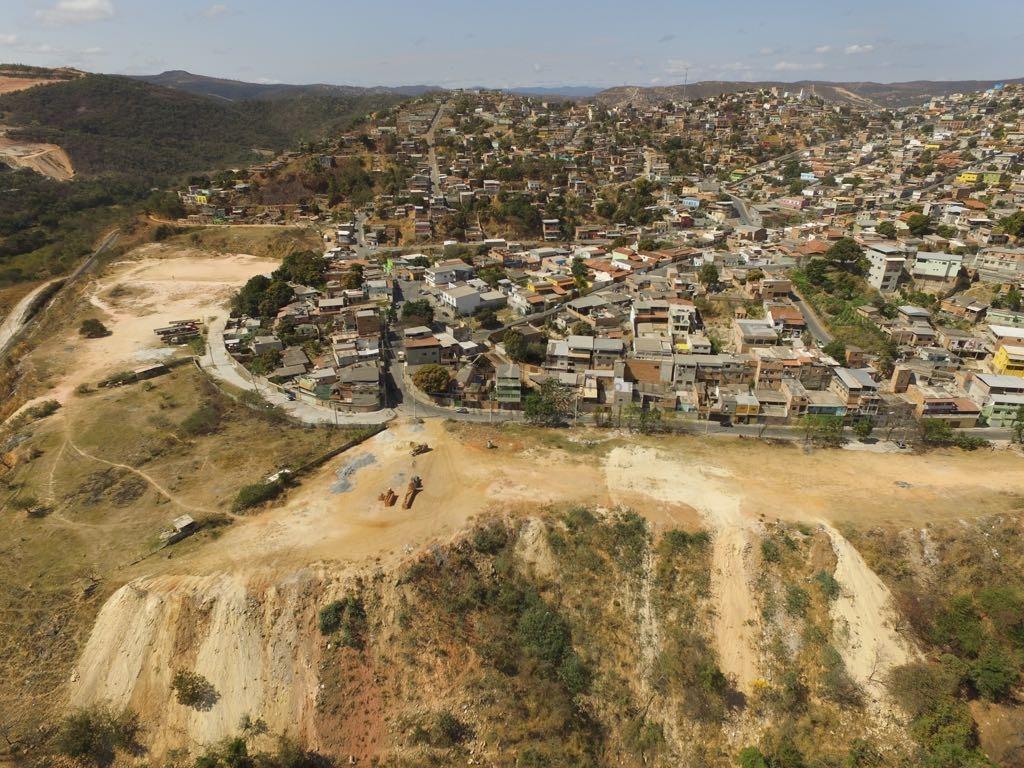 Lote-Área-Terreno para aluguel no Jardim Vitória: 