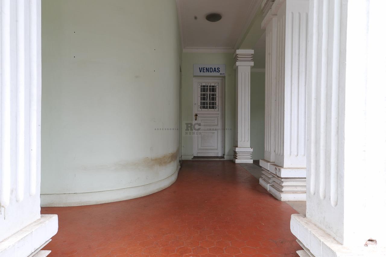 Casa comercial para aluguel no Centro: 