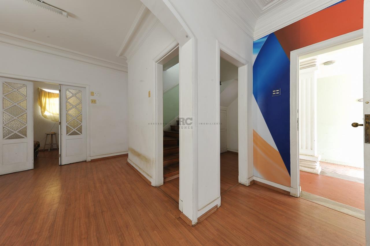 Casa comercial para aluguel no Centro: 