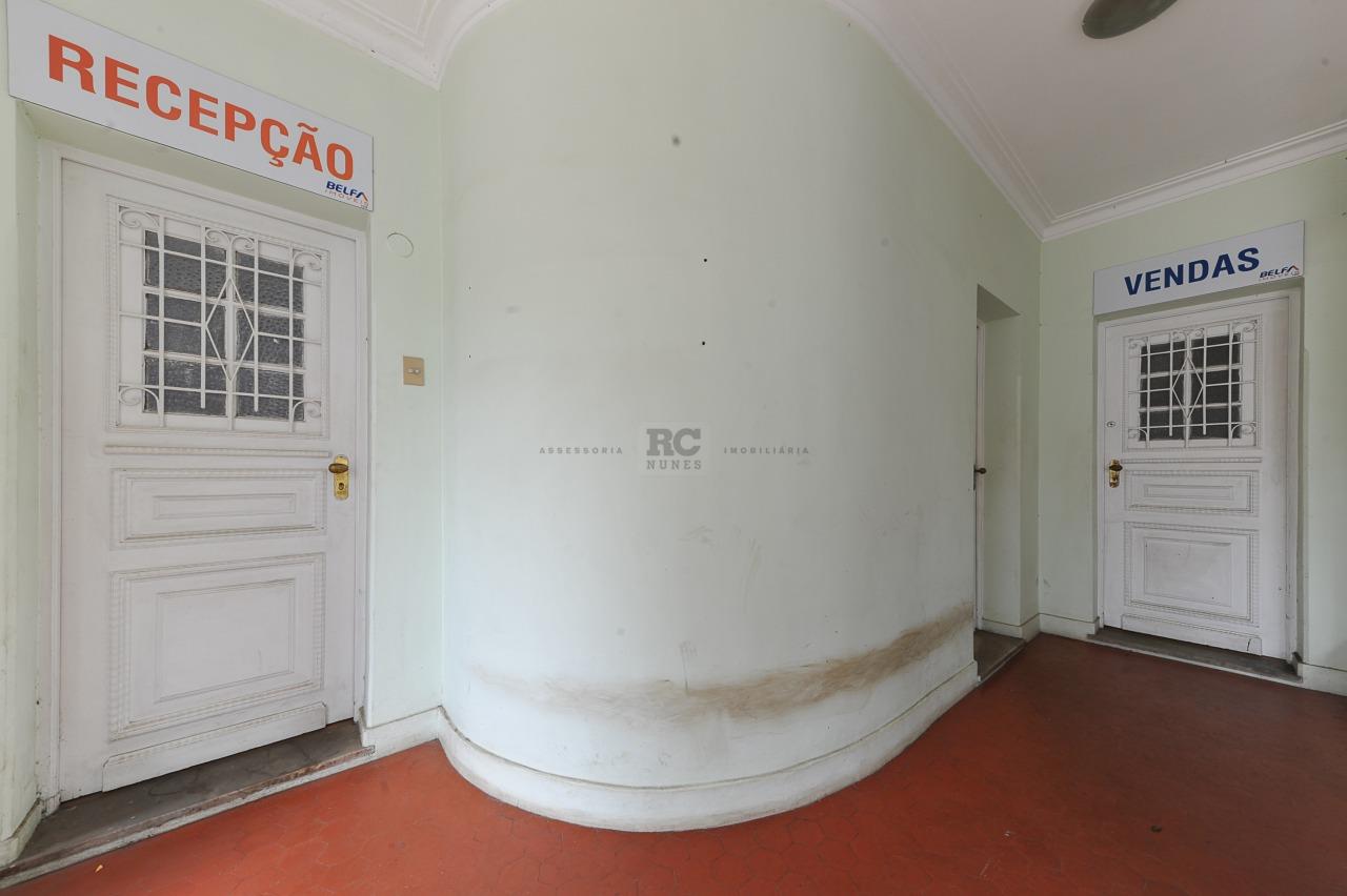 Casa comercial para aluguel no Centro: 