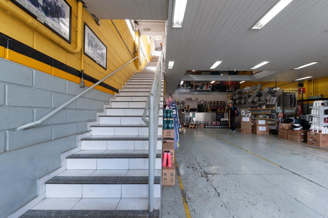 Prédio para aluguel no Horto: 