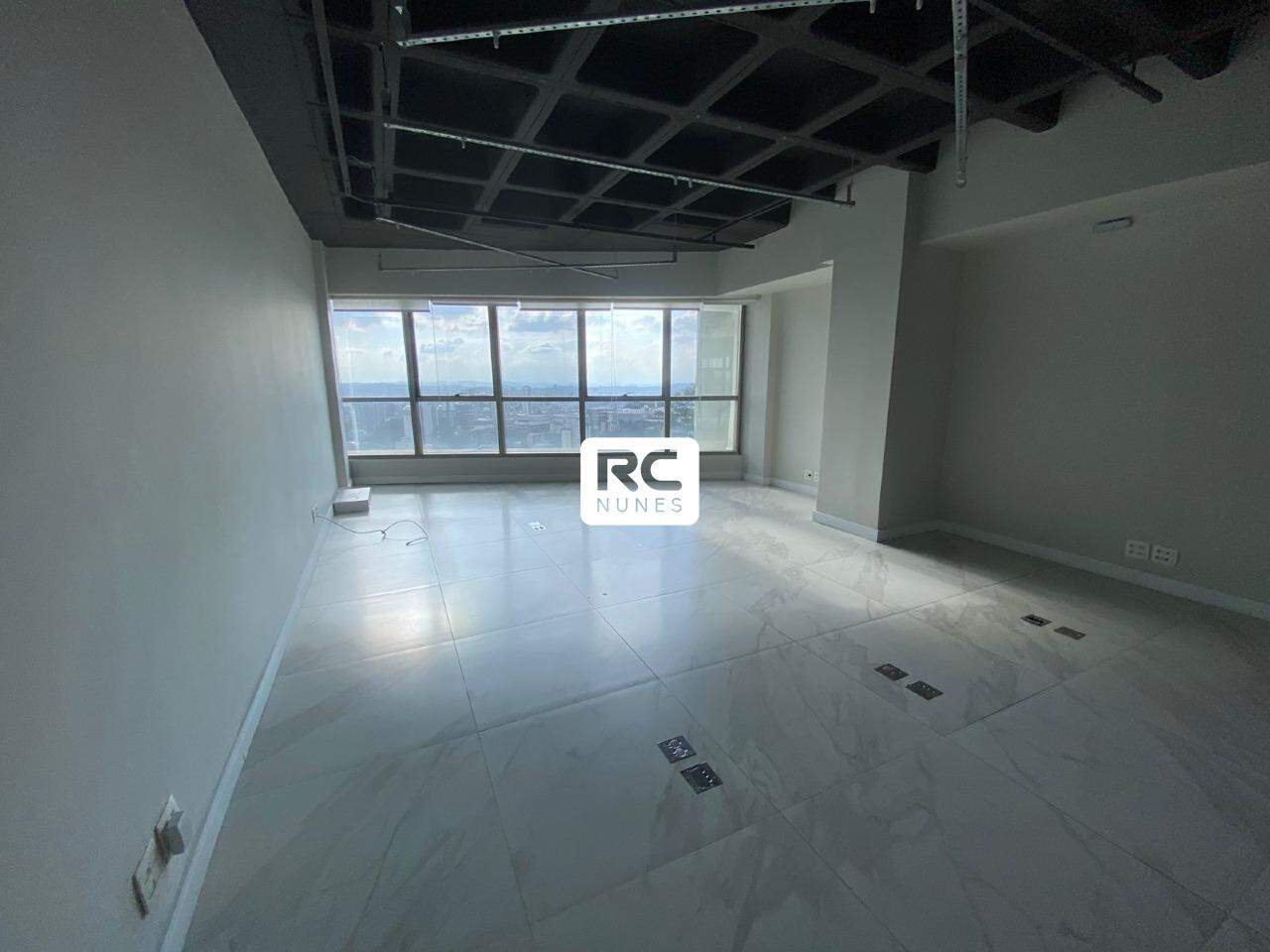 Sala para aluguel no Estoril: 