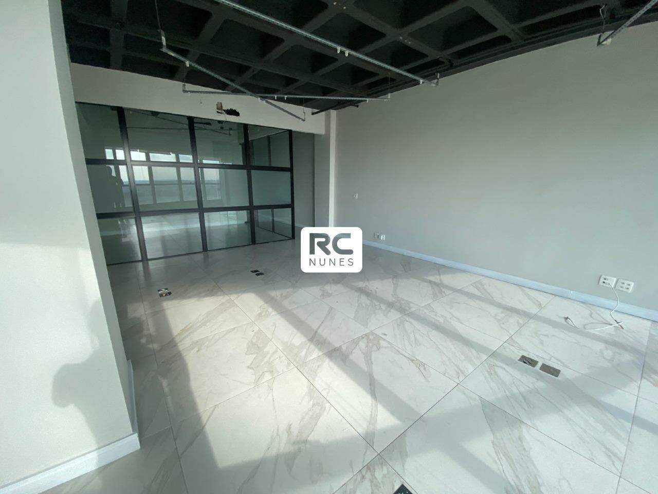 Sala para aluguel no Estoril: 
