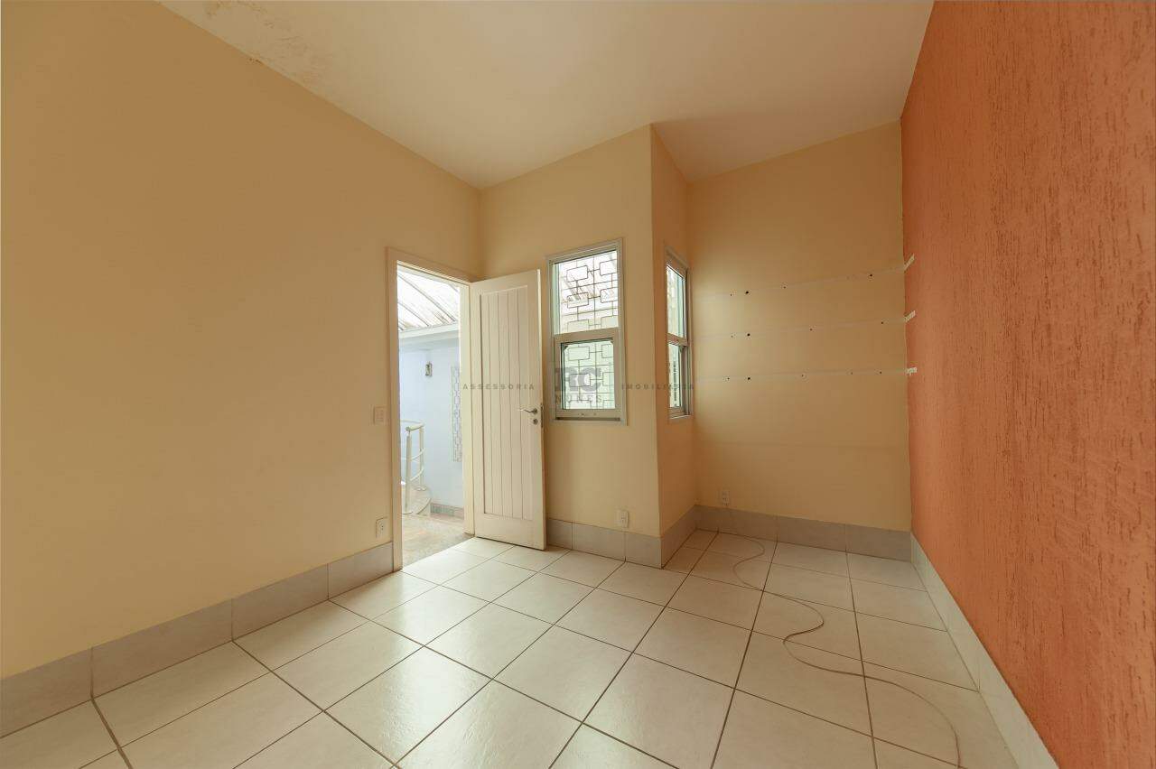 Casa à venda no Coração de Jesus: 