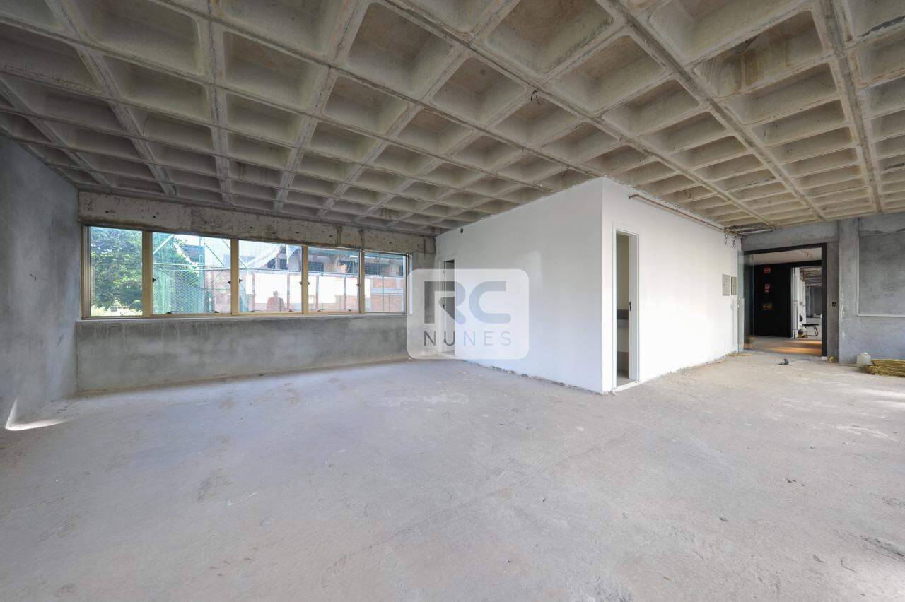 Conjunto Comercial / Sala para aluguel no Lourdes: 