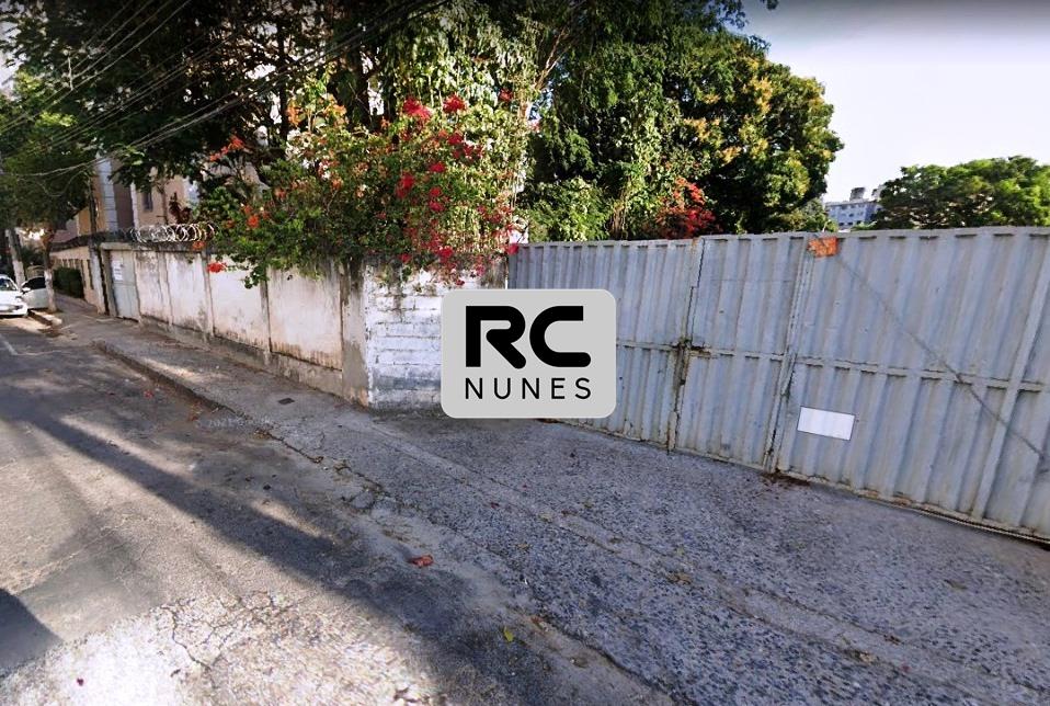 Lote à venda no Planalto: 