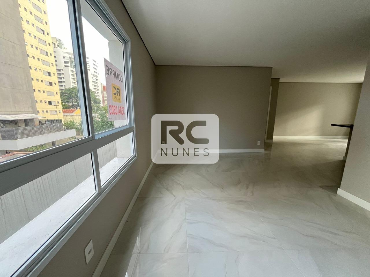 Apartamento à venda no Lourdes: 