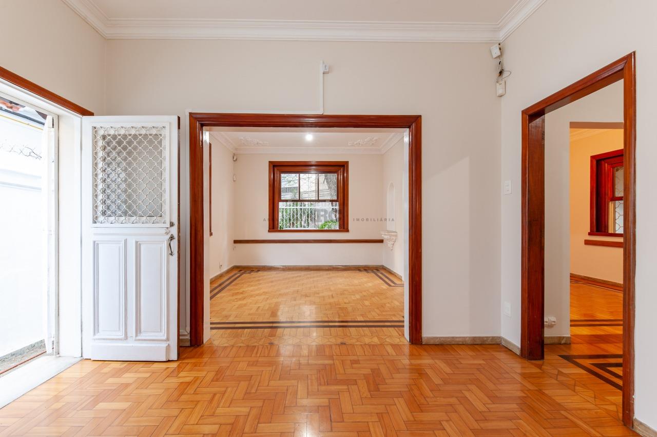 Casa comercial para aluguel no Carmo: 