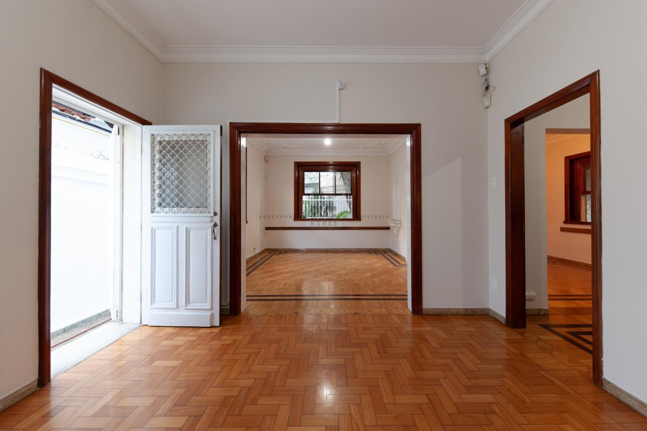 Casa comercial para aluguel no Carmo: 