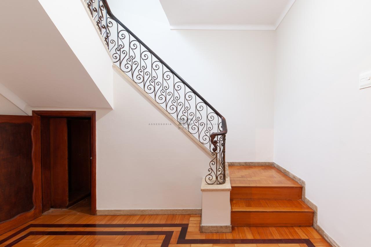 Casa comercial para aluguel no Carmo: 