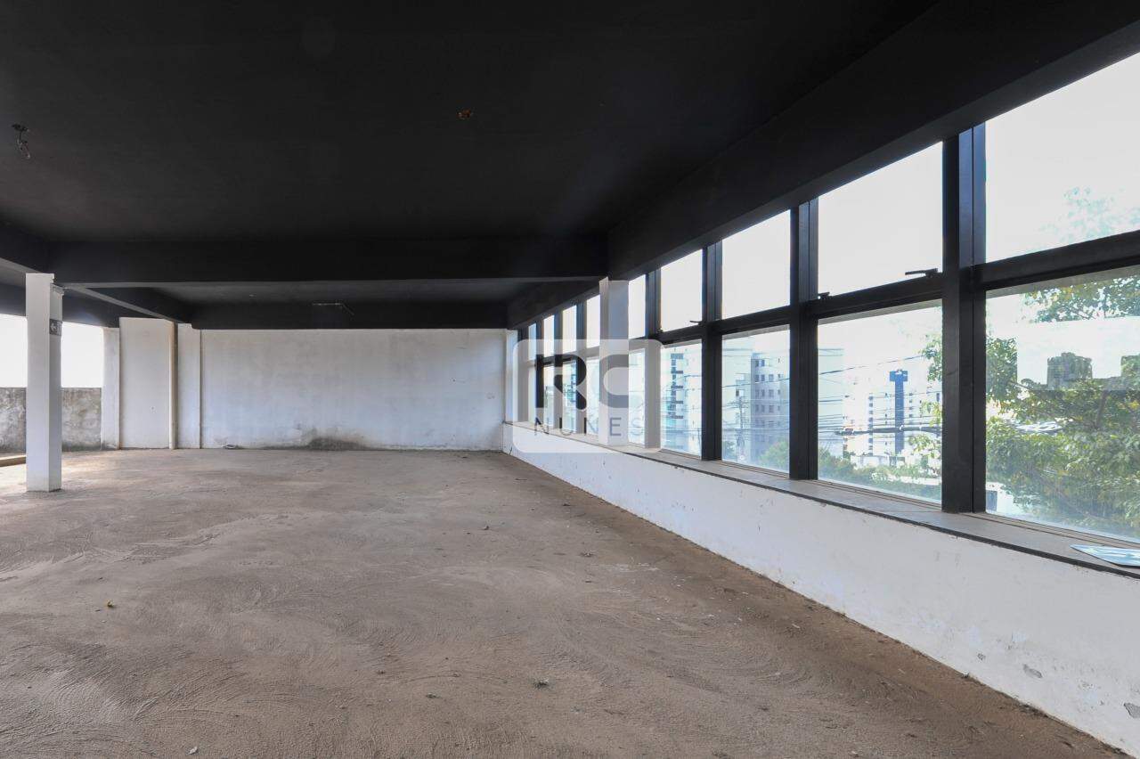 Prédio para aluguel no Buritis: 