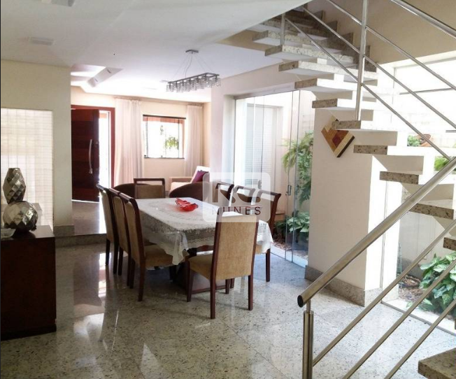 Casa à venda no Colégio Batista: 
