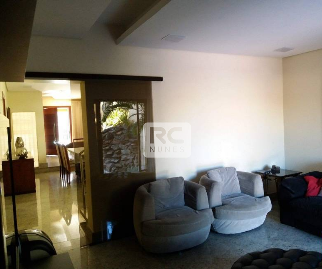 Casa à venda no Colégio Batista: 