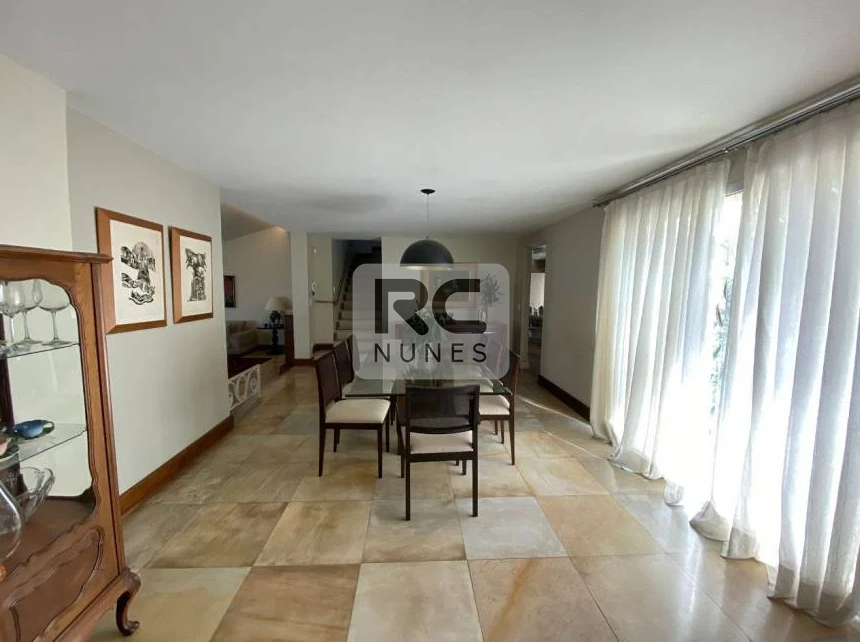 Casa à venda no Ouro Velho Mansões: 