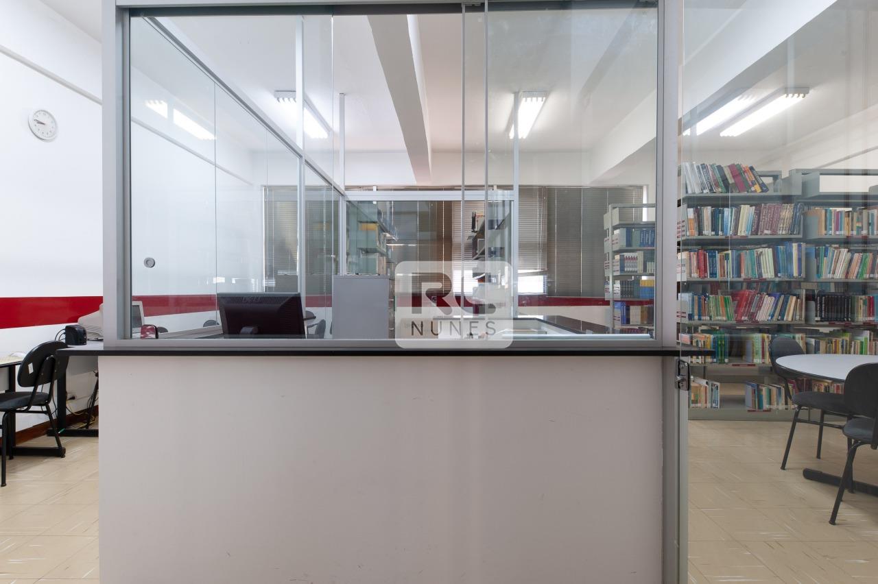 Prédio para aluguel no Funcionários: 