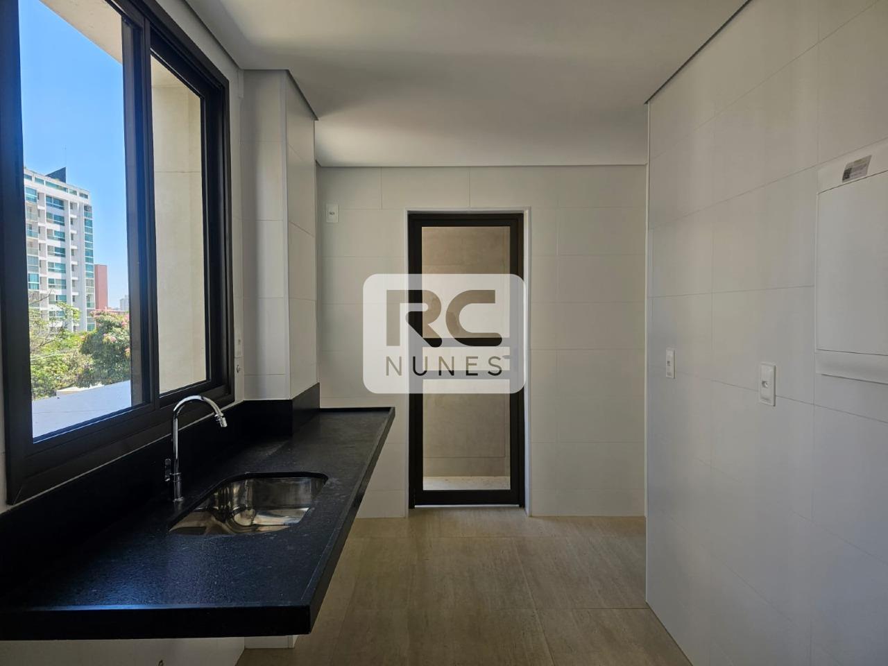 Apartamento à venda no Funcionários: 