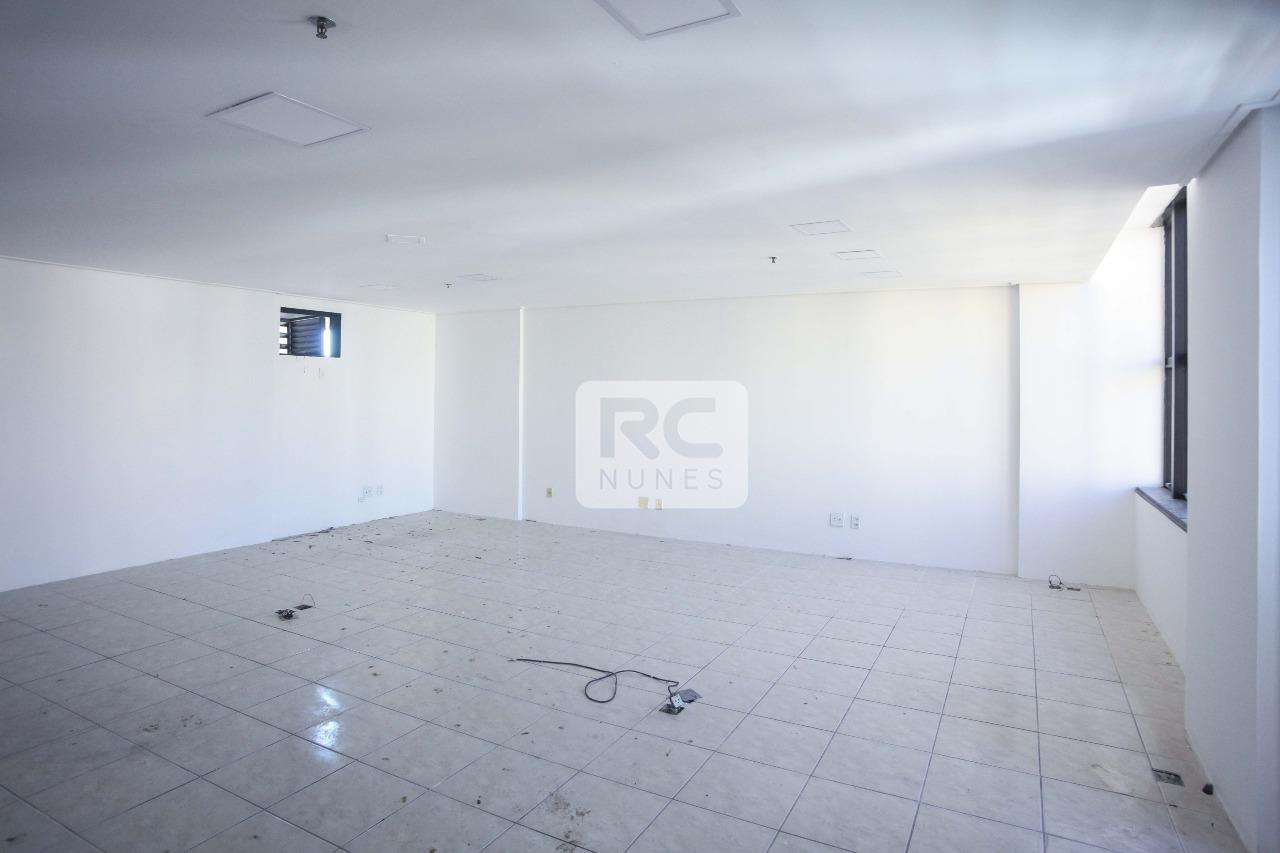 Sala para aluguel no Barro Preto: 