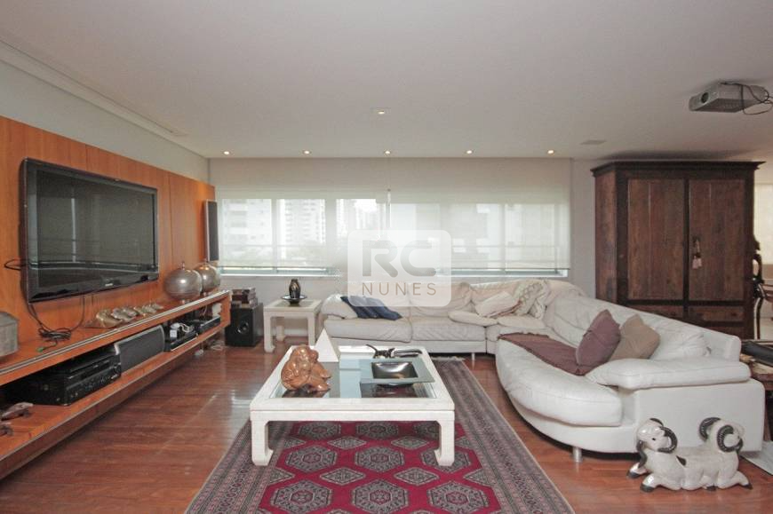 Cobertura à venda no Savassi: 