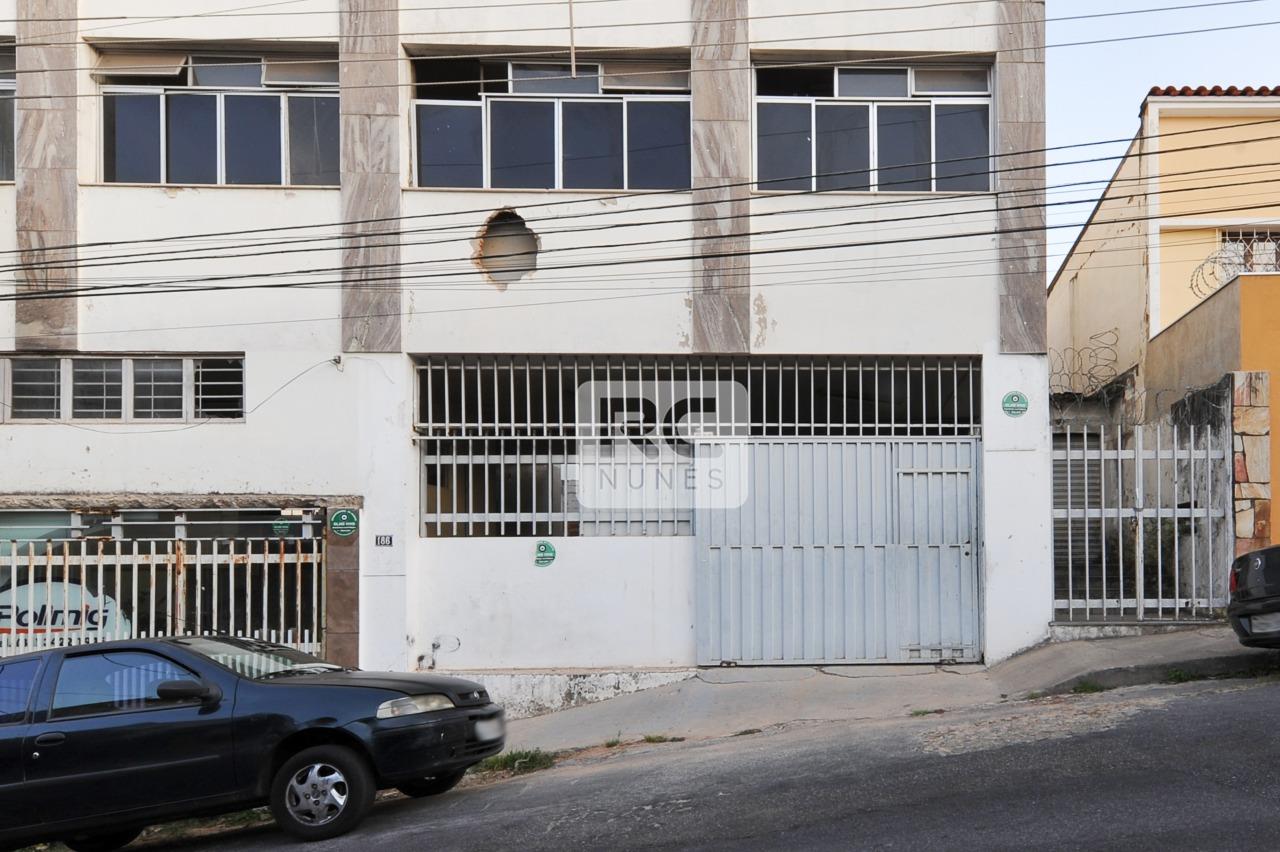 Prédio para aluguel no Floresta: 