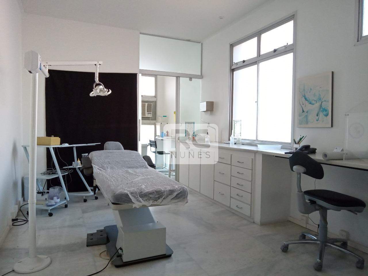 Sala à venda no Santa Efigênia: 