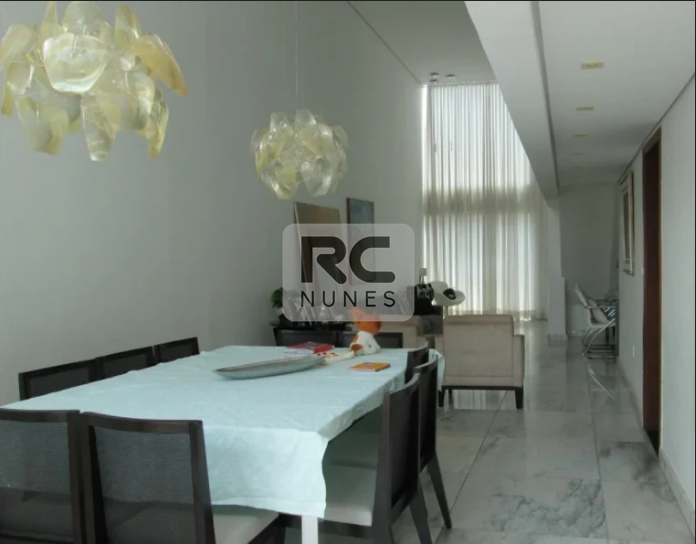 Casa à venda no Santa Lúcia: 