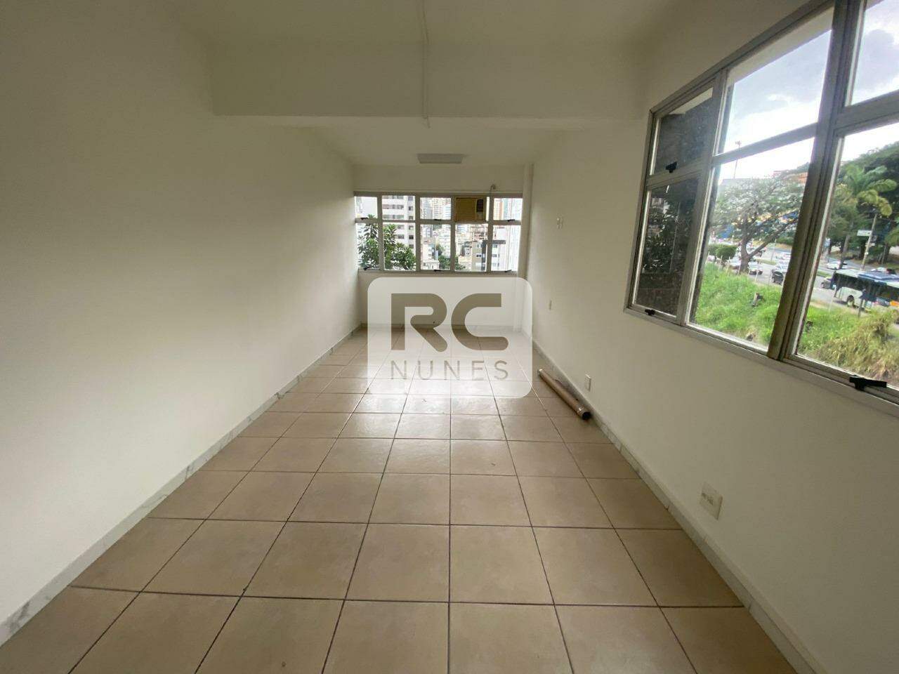 Sala para aluguel no Sion: 