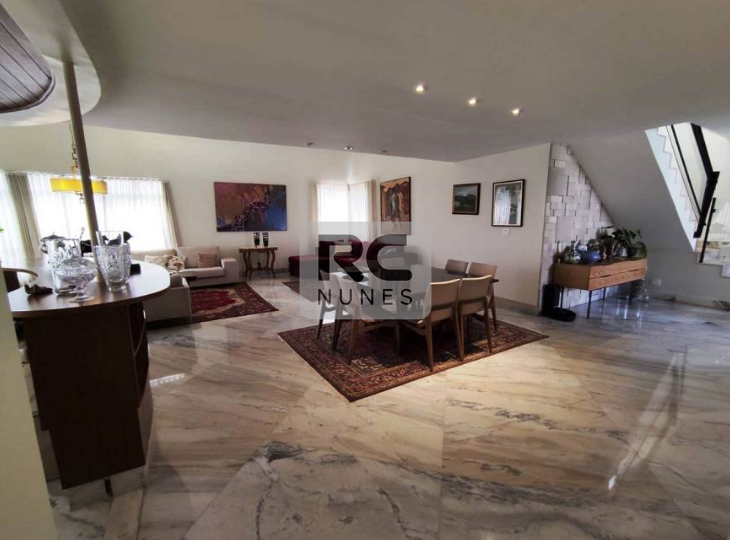 Cobertura à venda no Serra: 