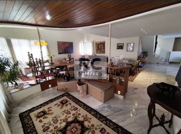 Cobertura à venda no Serra: 