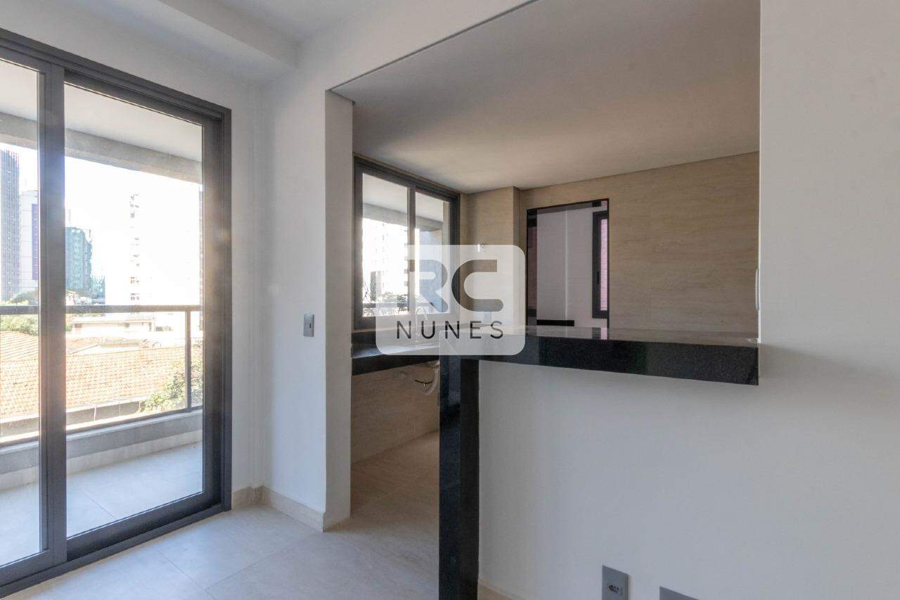 Apartamento à venda no Lourdes: 