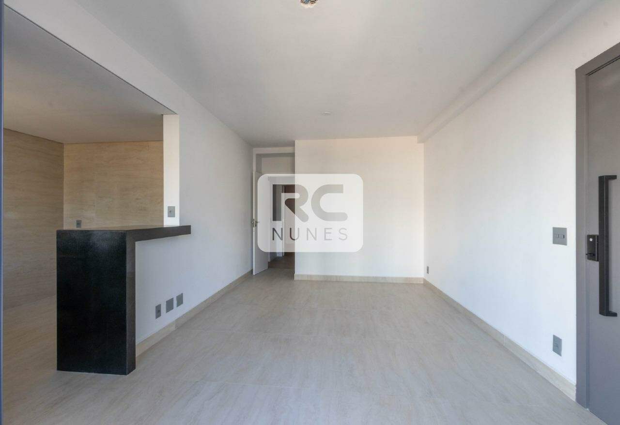 Apartamento à venda no Lourdes: 