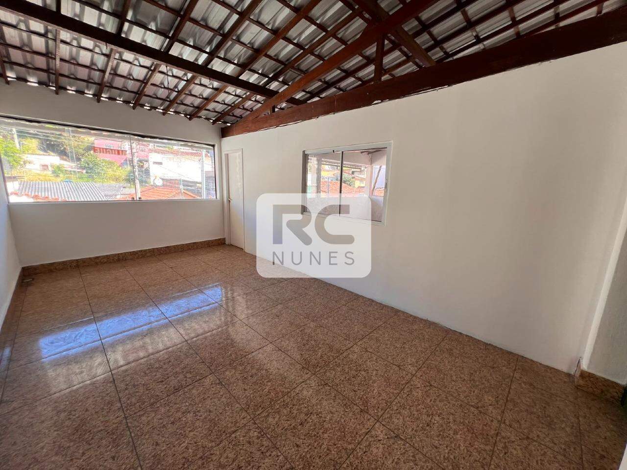 Casa para aluguel no Cachoeirinha: 