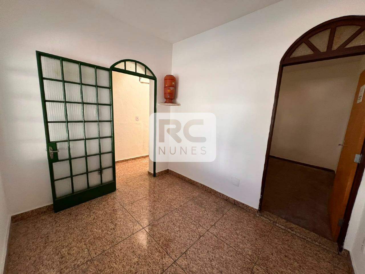 Casa para aluguel no Cachoeirinha: 