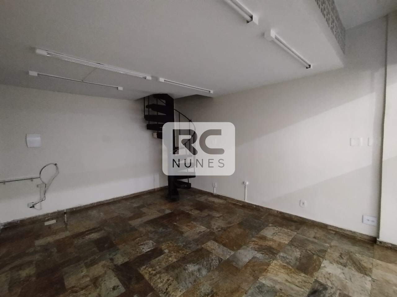 Loja para aluguel no Coração de Jesus: 