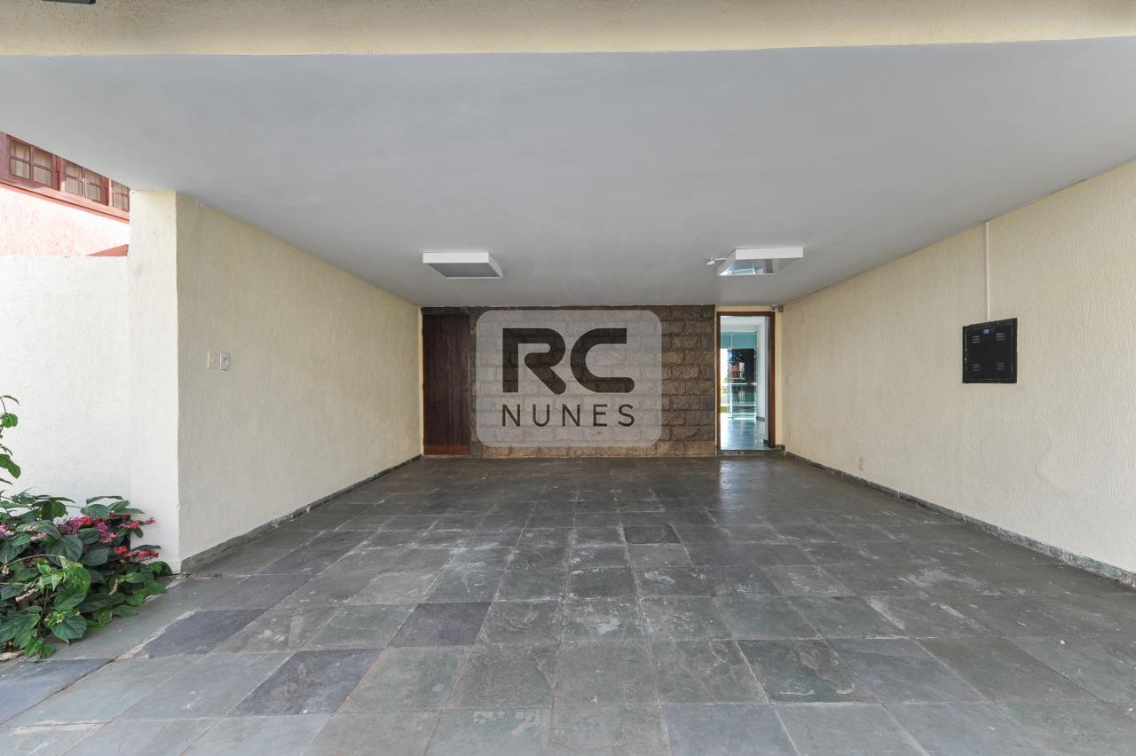 Casa à venda no Mangabeiras: 