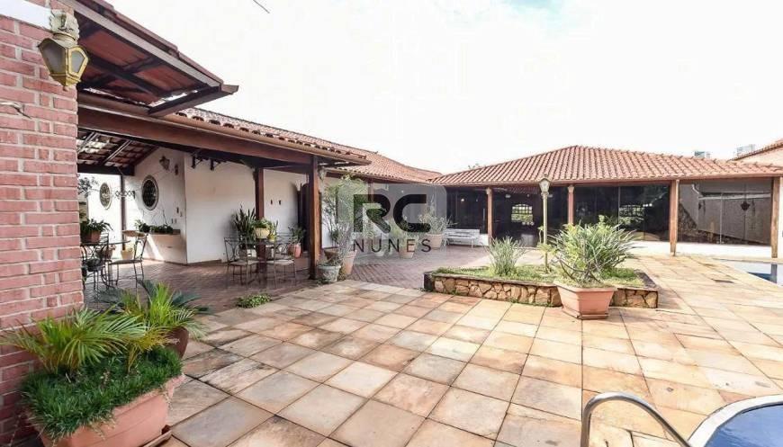 Casa à venda no Santa Lúcia: 