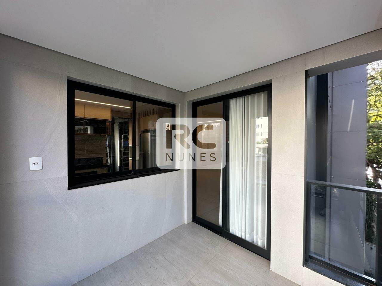 Apartamento à venda no Carmo: 