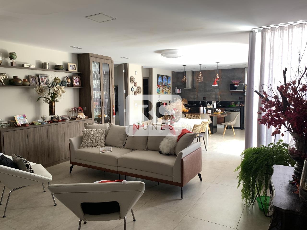 Casa para aluguel no Estoril: 