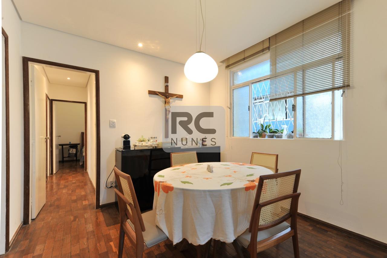 Apartamento à venda no Santo Antônio: 