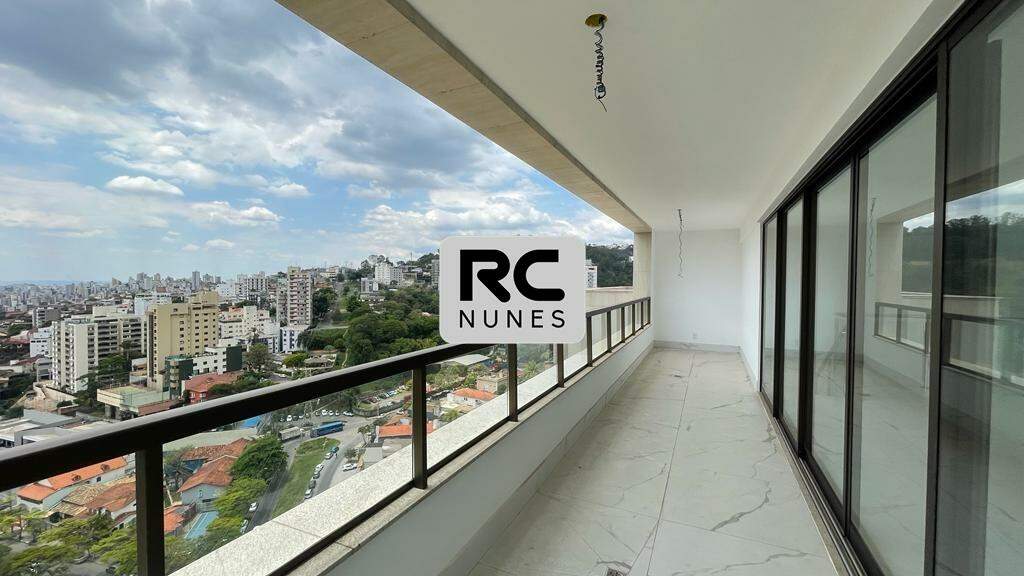 Apartamento à venda no Santa Lúcia: 