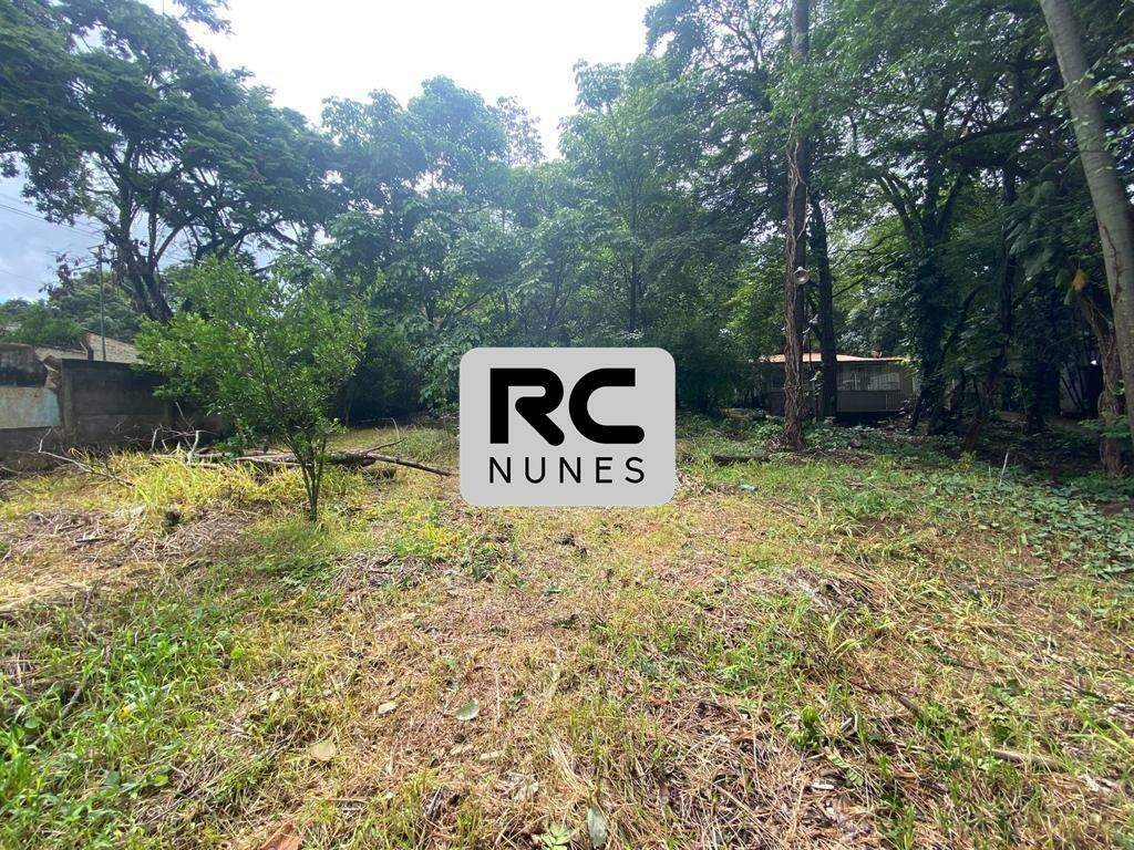 Lote à venda no Garças: 