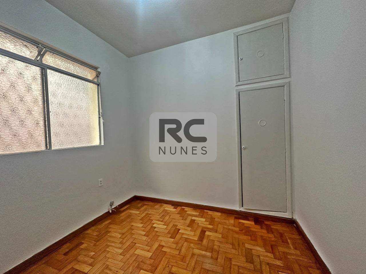 Apartamento à venda no Funcionários: 