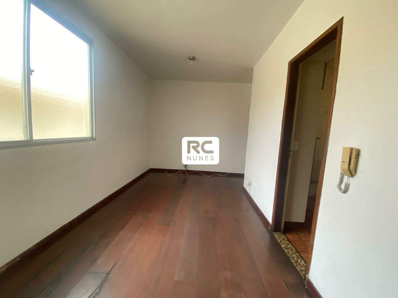 Apartamento para aluguel no Carlos Prates: 