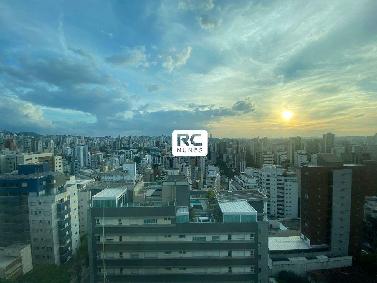 Apartamento para aluguel no Cruzeiro: 
